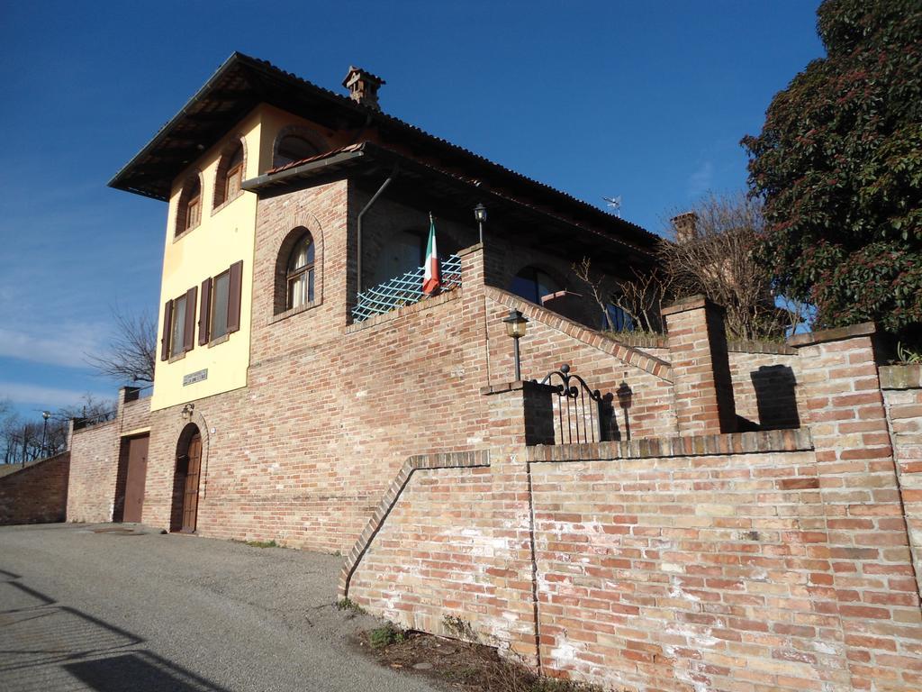 La Luna e i Fal\u00F2 Bed and Breakfast Canelli Esterno foto